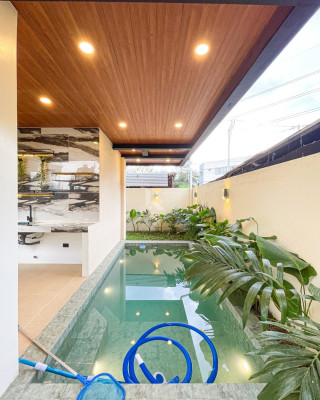 Elegant Modern Tropical House and Lot