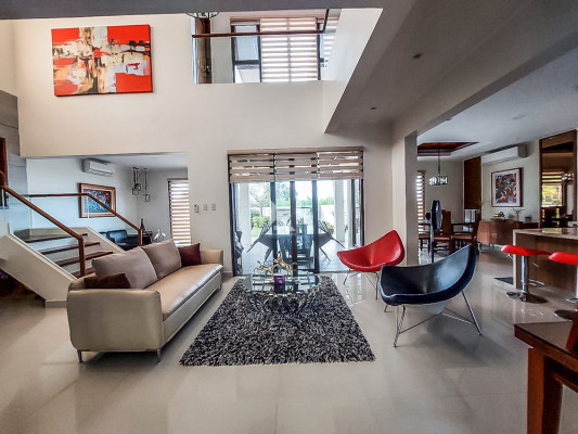 Unwind in this 2-Storey Modern Tropical Corner House and Lot For Sale