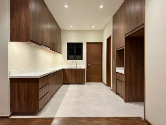 Enchanting 4-Bedroom House and Lot for Sale in Trevi Executive Village