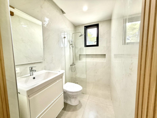 Contemporary 5-Bedroom House for Sale in Treveia, Nuvali, Calamba, Laguna