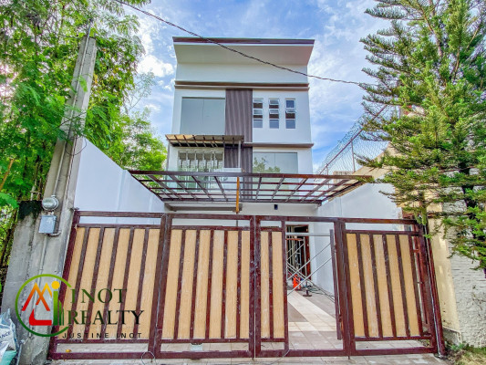 3 Storey Modern Single Attached House in BF Resort Village Las Pinas City