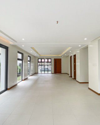 Remarkable Modern Industrial House and Lot in Tahanan Village