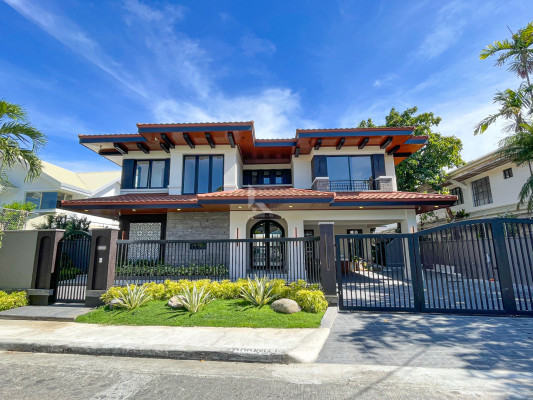 Impressive Modern Contemporary House and Lot For Sale in Ayala Alabang Village
