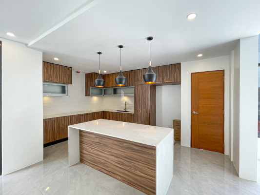 Luxurious Brand New Modern House For Sale