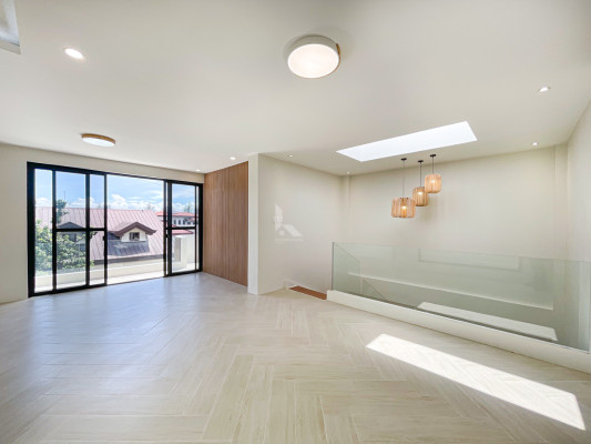 Elegant Modern Contemporary House and Lot For Sale