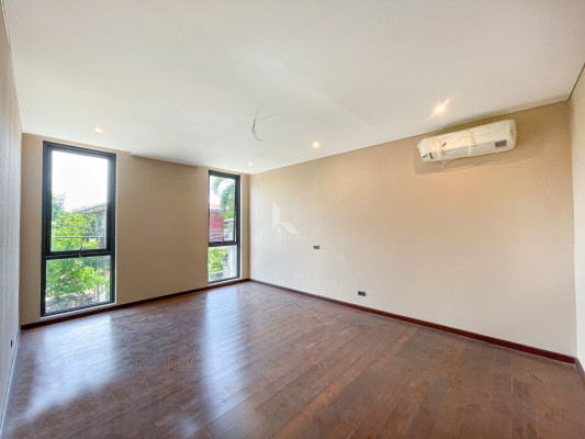 Notable Modern Contemporary House and Lot in Tahanan Village