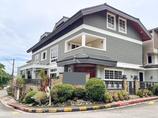 Classy Contemporary House and Lot in Vista Rea