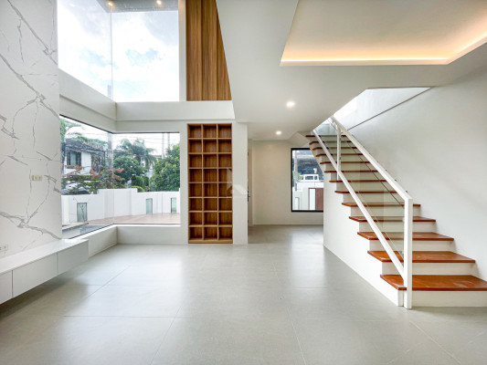 Elegant Modern Contemporary House and Lot For Sale