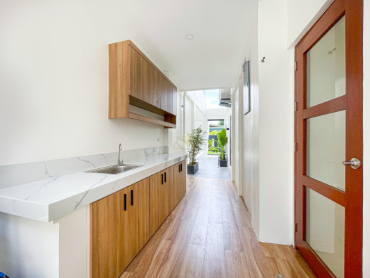 Elegant Semi-Furnished Modern Contemporary Home For Sale