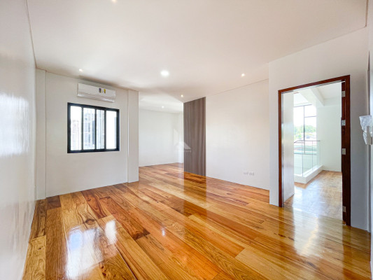 Elegant Semi-Furnished Modern Contemporary Home For Sale