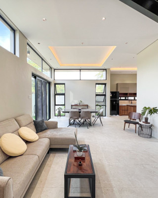 Astonishing Modern Contemporary House and Lot For Sale in Woodridge Heights