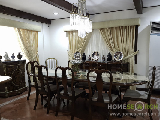 4-Level Home For Sale in Citadella Village, Las Piñas