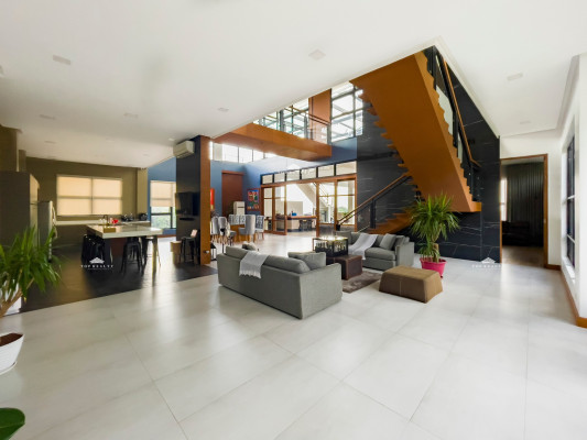 Parkridge Estate Subdivision Valley | Breathtaking Industrial Mansion House