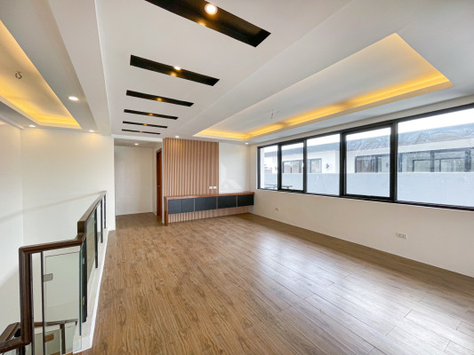 Luxurious Brand New Modern House For Sale