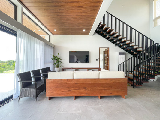 Vast Tropical Rest House For Sale in Taal View Heights