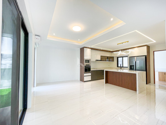 Elegant Semi-Furnished Modern Contemporary