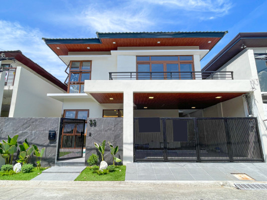Sophisticated Modern Contemporary House and Lot For Sale