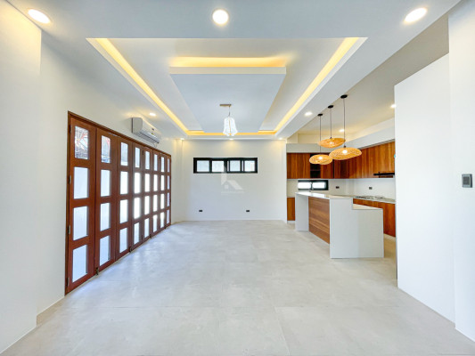Stylish Modern Contemporary House and Lot For Sale