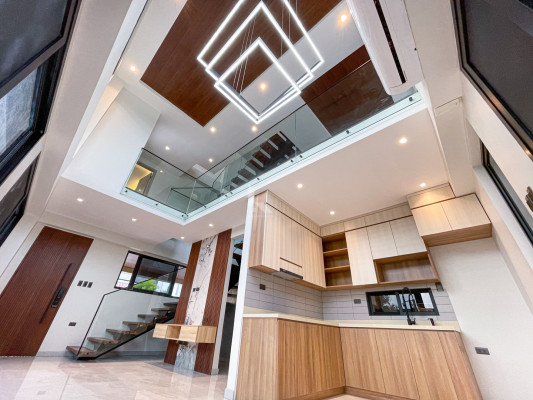 Superb Modern Contemporary House and Lot For Sale
