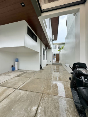 Brand New Modern House for Sale