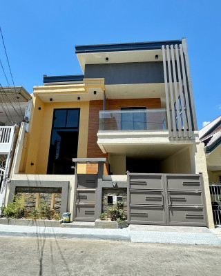 Brand New Modern House for Sale in Greenwoods Executive Village
