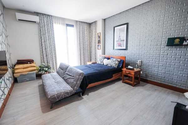 Own this Fabulous 4-Bedroom House in Manila Southwoods Estate, Carmona, Cavite