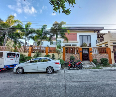 2 Storey House and Lot for Sale in BF Homes, Paranaque City