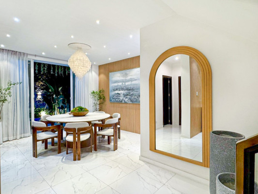 Cozy Modern Contemporary Corner House and Lot