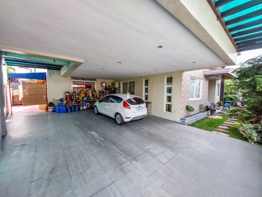 2 Storey Home for Sale in Jubilation East, Biñan Laguna