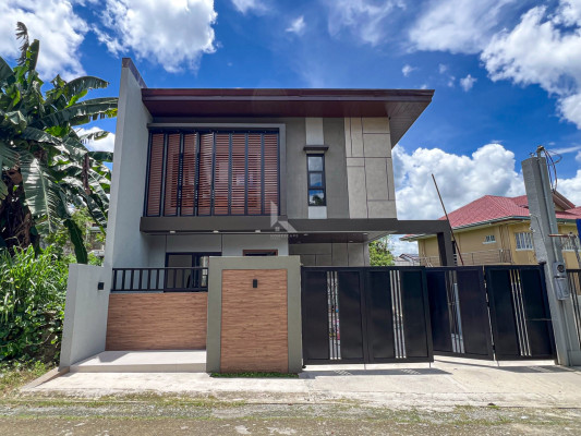Stylish Modern Contemporary House and Lot in Filinvest Batasan Hills