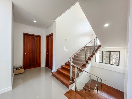 3 Storey Modern House and Lot for Sale in Filinvest 2 Subdivision