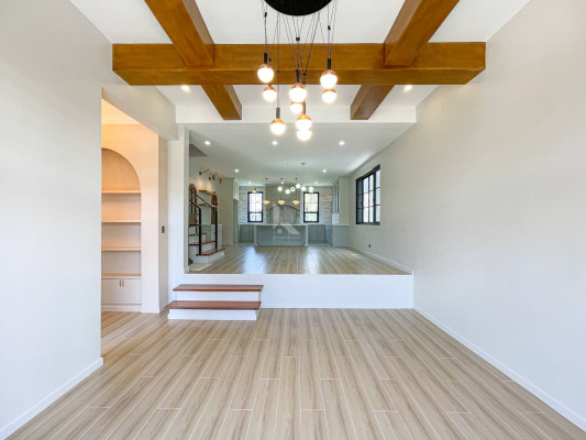 Gorgeous Modern Contemporary Brand New House and Lot For Sale