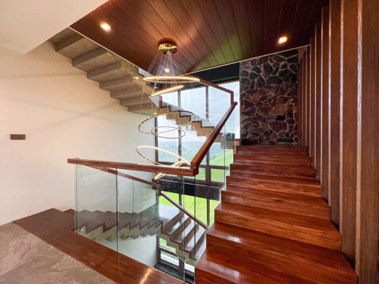 Gorgeous Modern Contemporary House and Lot For Sale