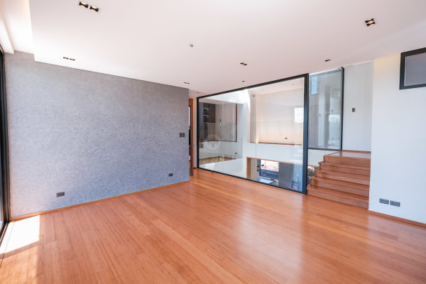 House and Lot for Sale in Alabang West Village