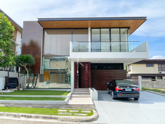 Sophisticated Modern Tropical House in The Enclave Alabang, Muntinlupa