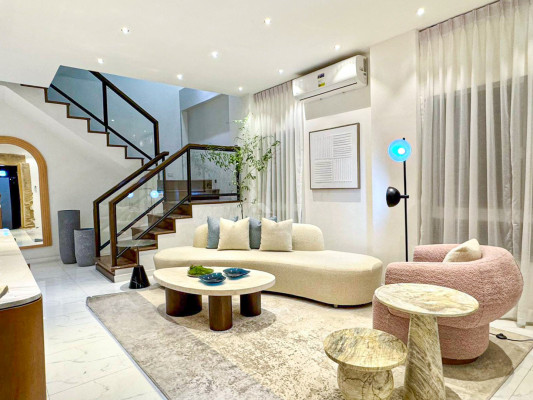 Cozy Modern Contemporary Corner House and Lot