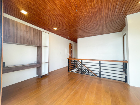 Sophisticated Modern Contemporary House and Lot For Sale