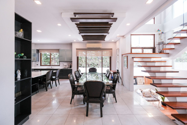 Enchanting 4-Bedroom House and Lot for Sale