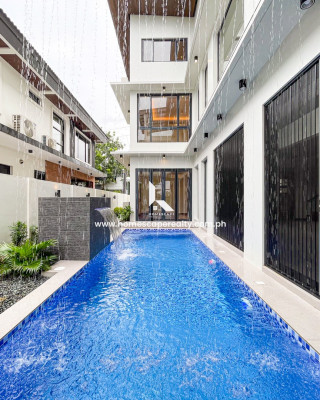 Breathtaking Modern Contemporary House and Lot