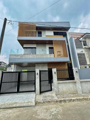 Brand New Modern House for Sale near Filinvest