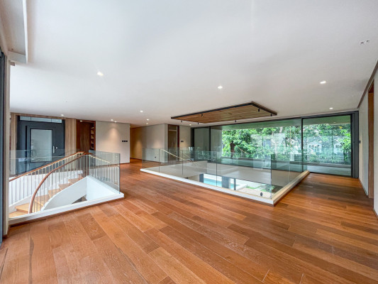 Luxurious Modern Tropical House and Lot in Ayala Alabang Village