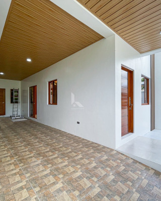 Superb Modern Contemporary House and Lot