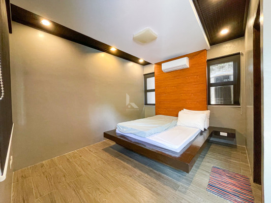 Cozy Modern Tropical Fully Furnished