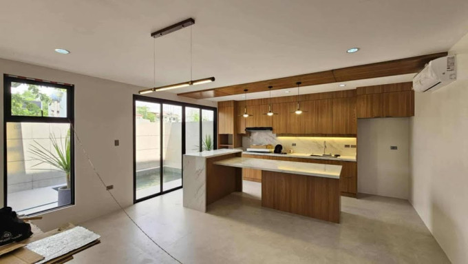 For Sale Modern House with Pool in Angeles City
