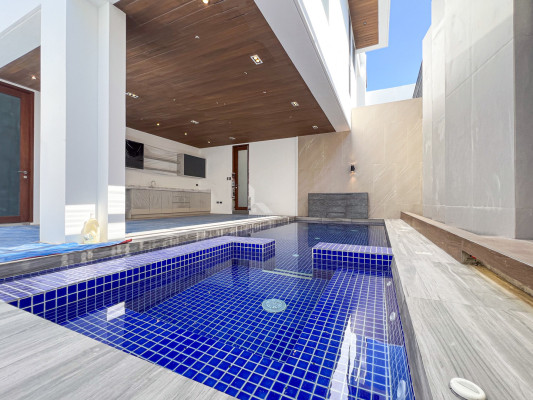 Notable Modern Contemporary Home with Panoramic View in Filinvest 2