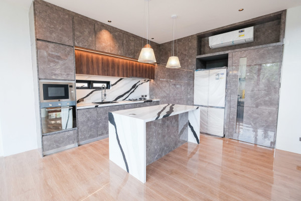 Outstanding 5-Bedroom House and Lot