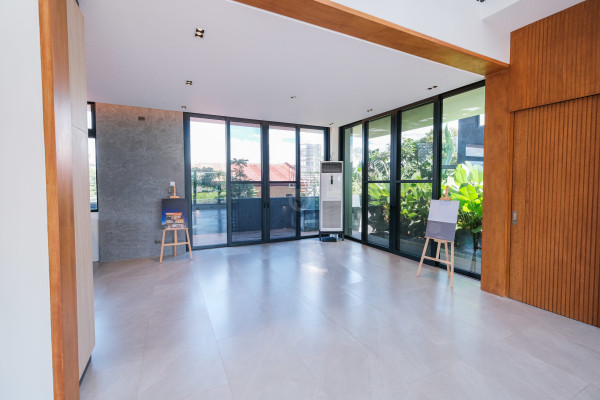 House and Lot for Sale in Alabang West Village