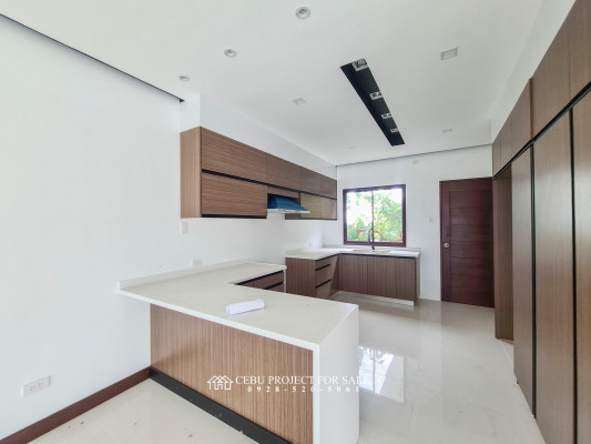 2-Storey Modern Tropical House Design in Talisay Cebu