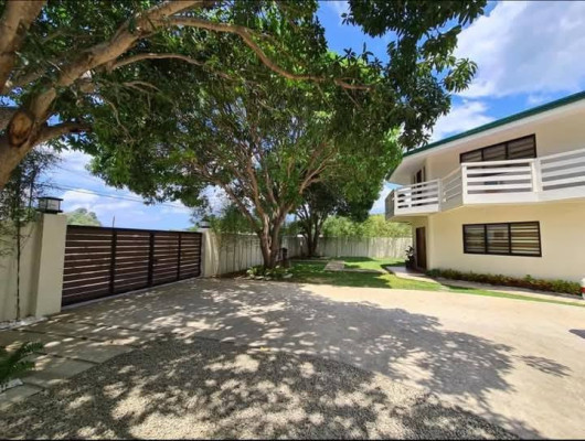 Vacation House  Resort 1,500 sqm in Matabungkay Lian Batangas