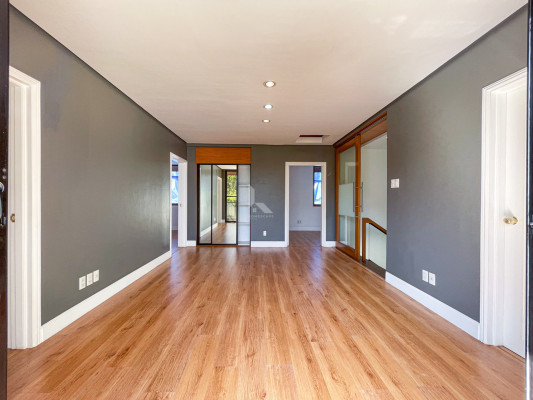 Classy Contemporary House and Lot in Ayala Southvale Sonera